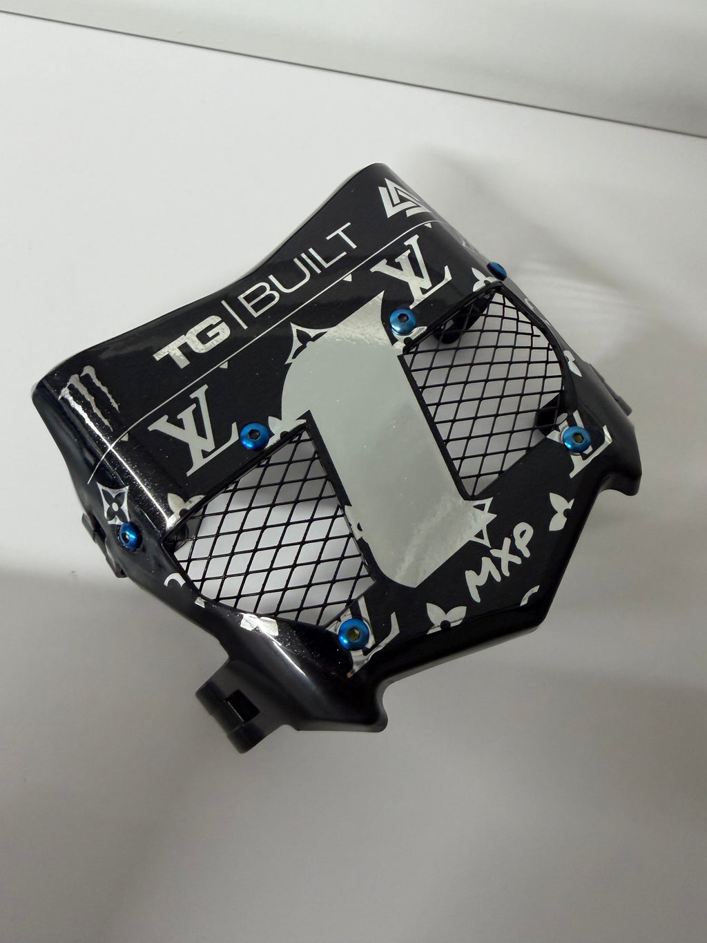 *LV* Real Titanium Motocutz Vented Plate