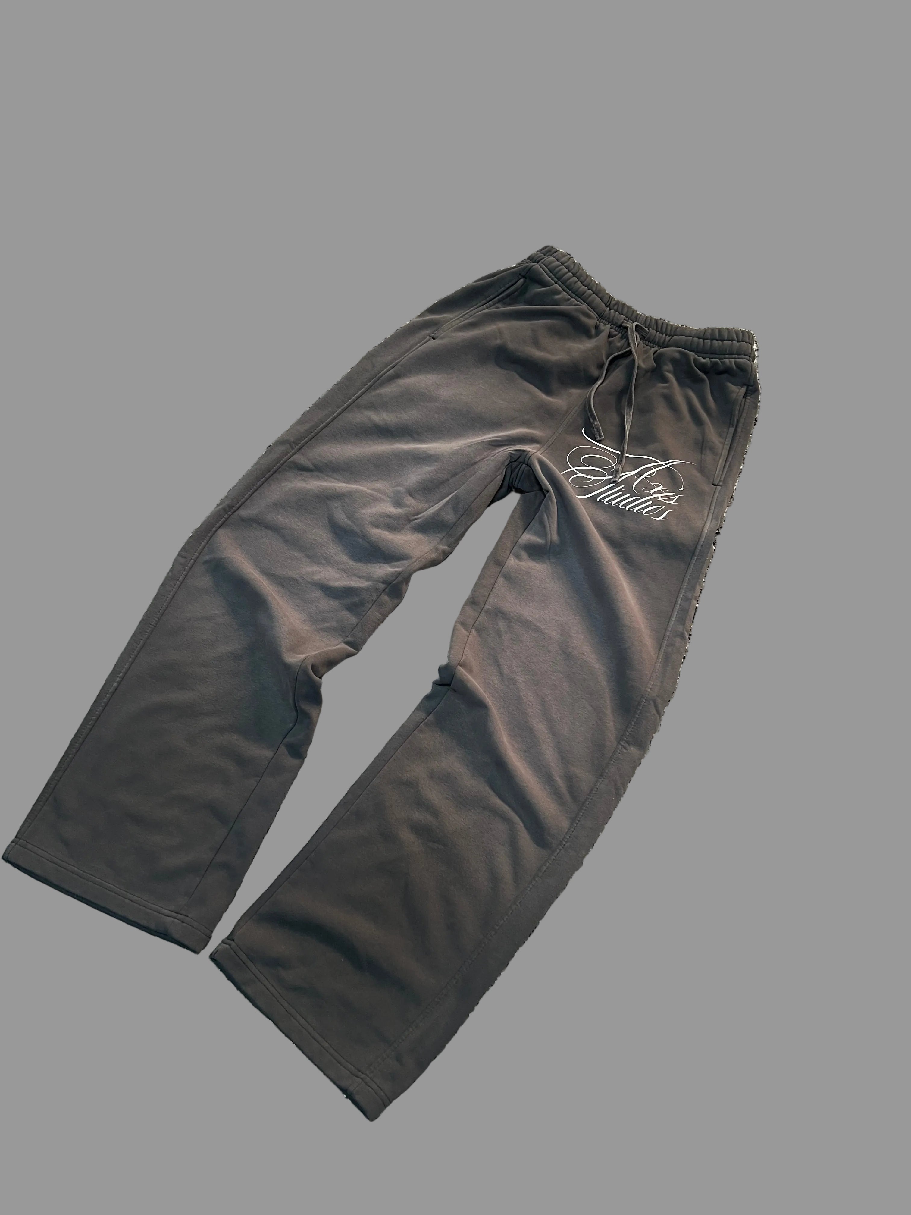 Axis Studios Gray Baggy Sweatpants