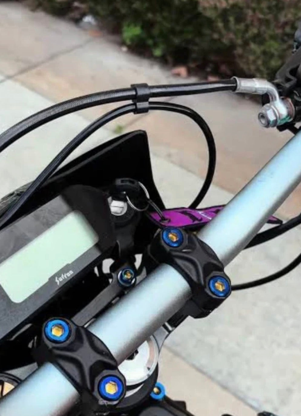 Ultra Bee Titanium Bar Mount Bolts